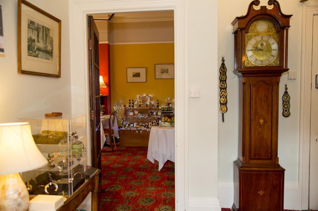 Bed and Breakfast Southbank House Херефорд Экстерьер фото