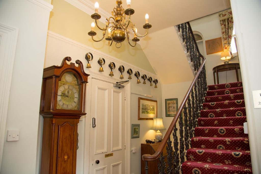 Bed and Breakfast Southbank House Херефорд Экстерьер фото